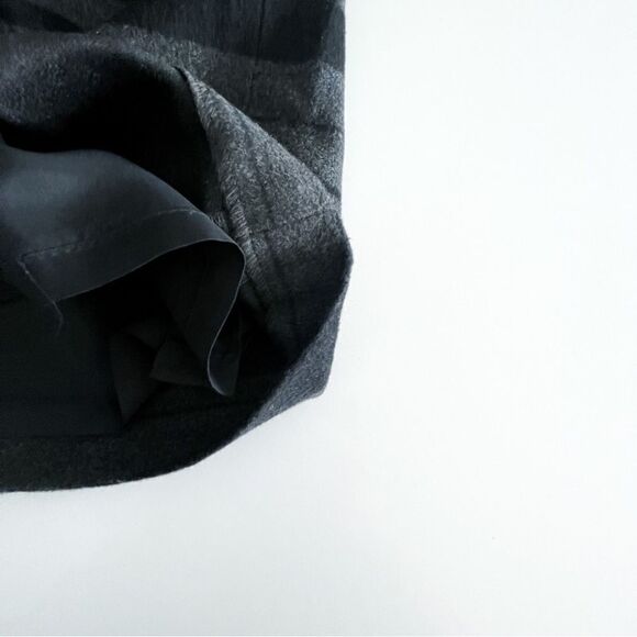 Banana Republic Mini Skirt Striped Charcoal Gray Wool Blend Women's 8 Lined - Picture 8 of 8